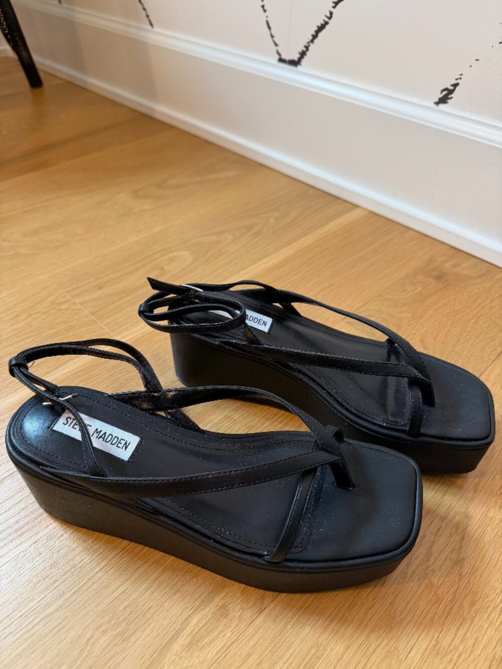 NWOB Steve Madden, Nadine Platform Wedge
